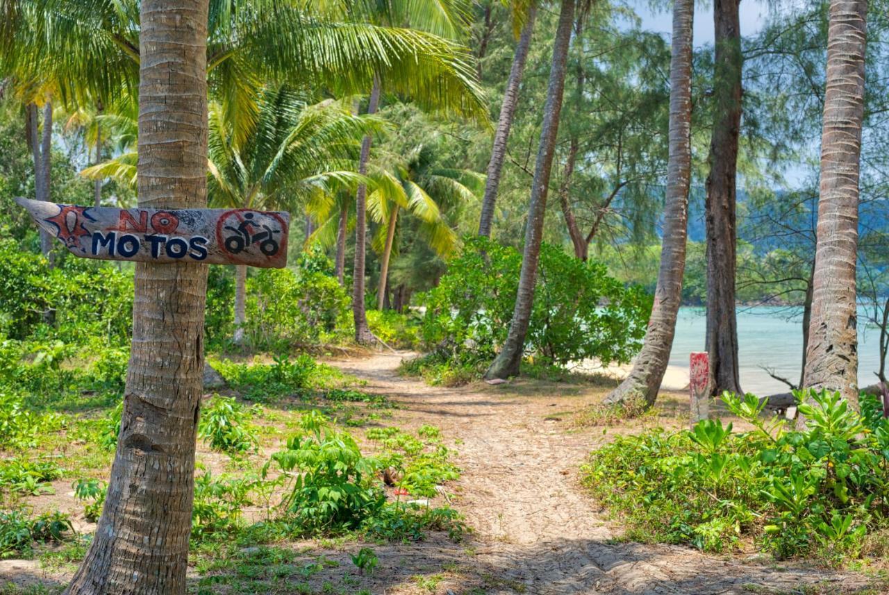Lonely Beach Prek Svay Village Exterior photo